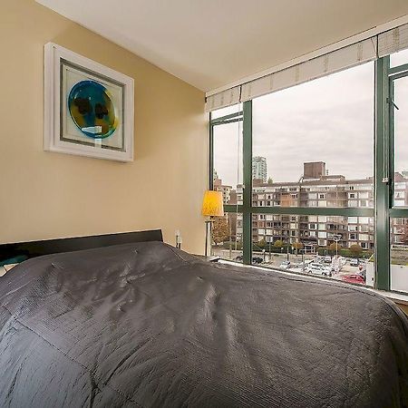 3 Bedroom Condo In Downtown Vancouver Exteriör bild